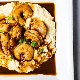 New Orleans Bbq Shrimp & Grits